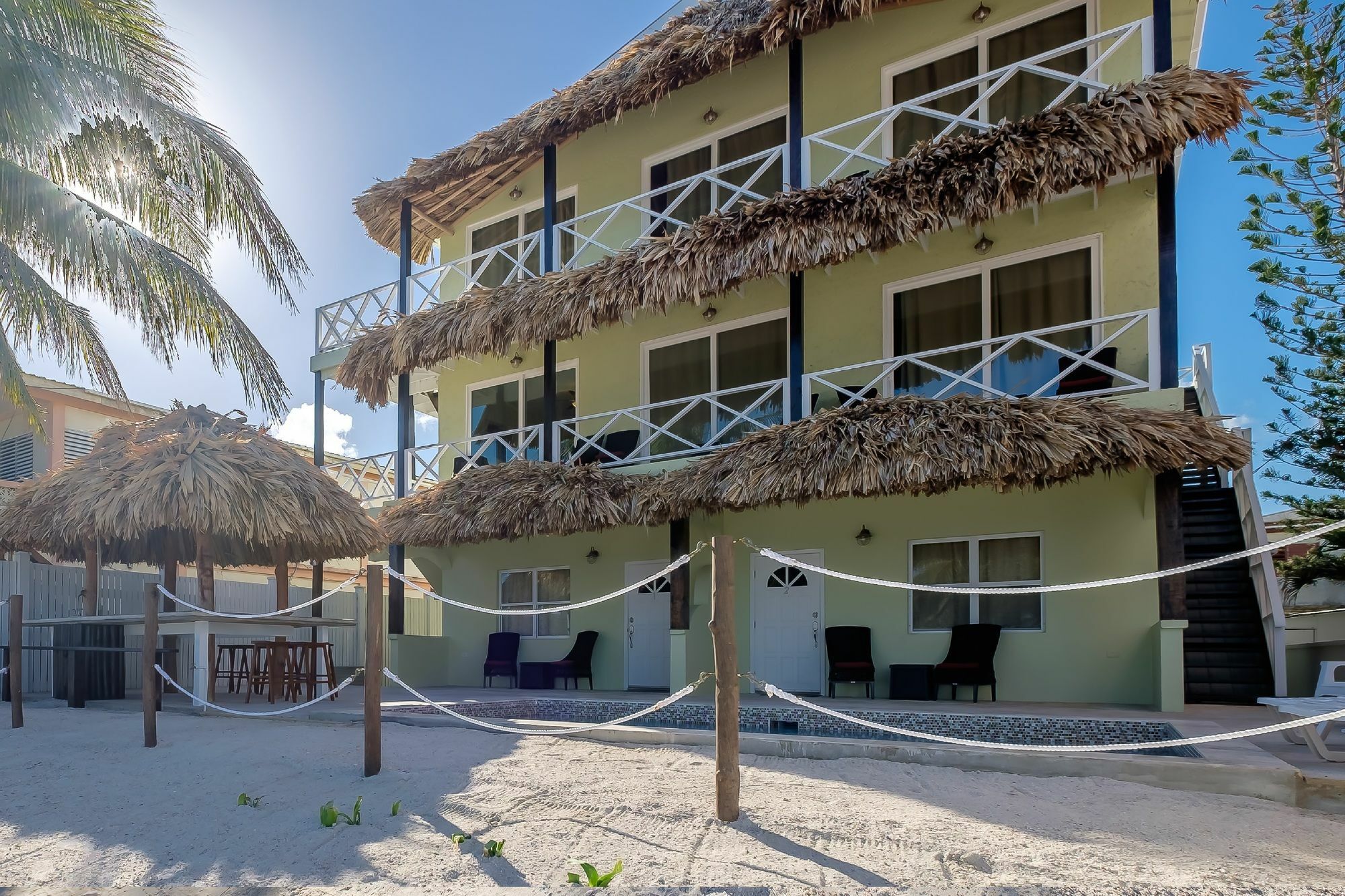 The Palapa House Hotel San Pedro  Exterior photo